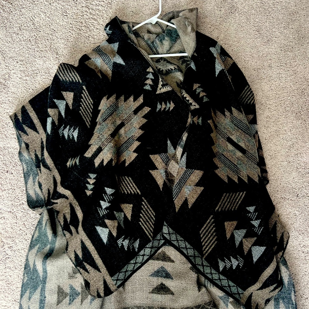 Boutique poncho only worn once